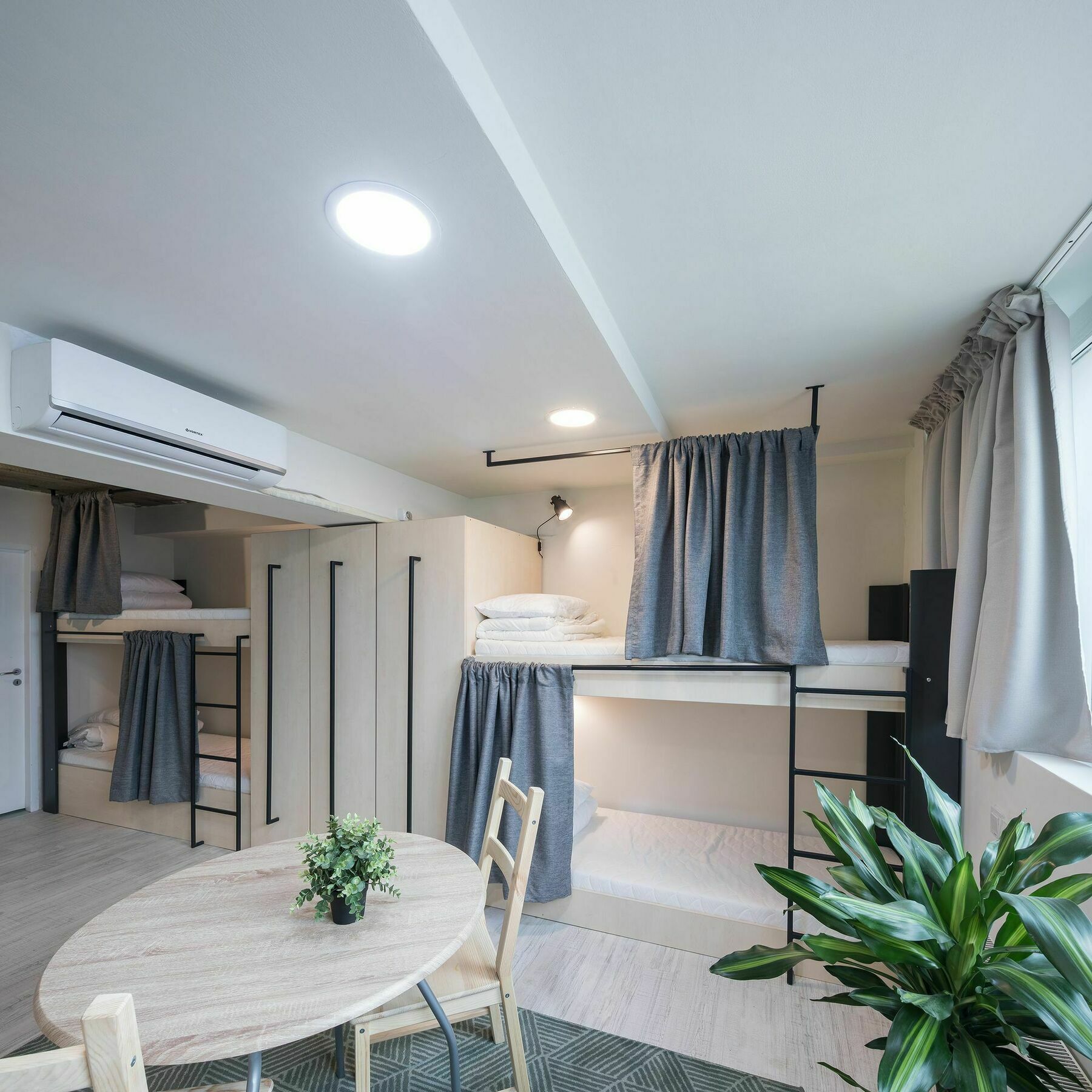 Omega House Hotel Бухарест Экстерьер фото