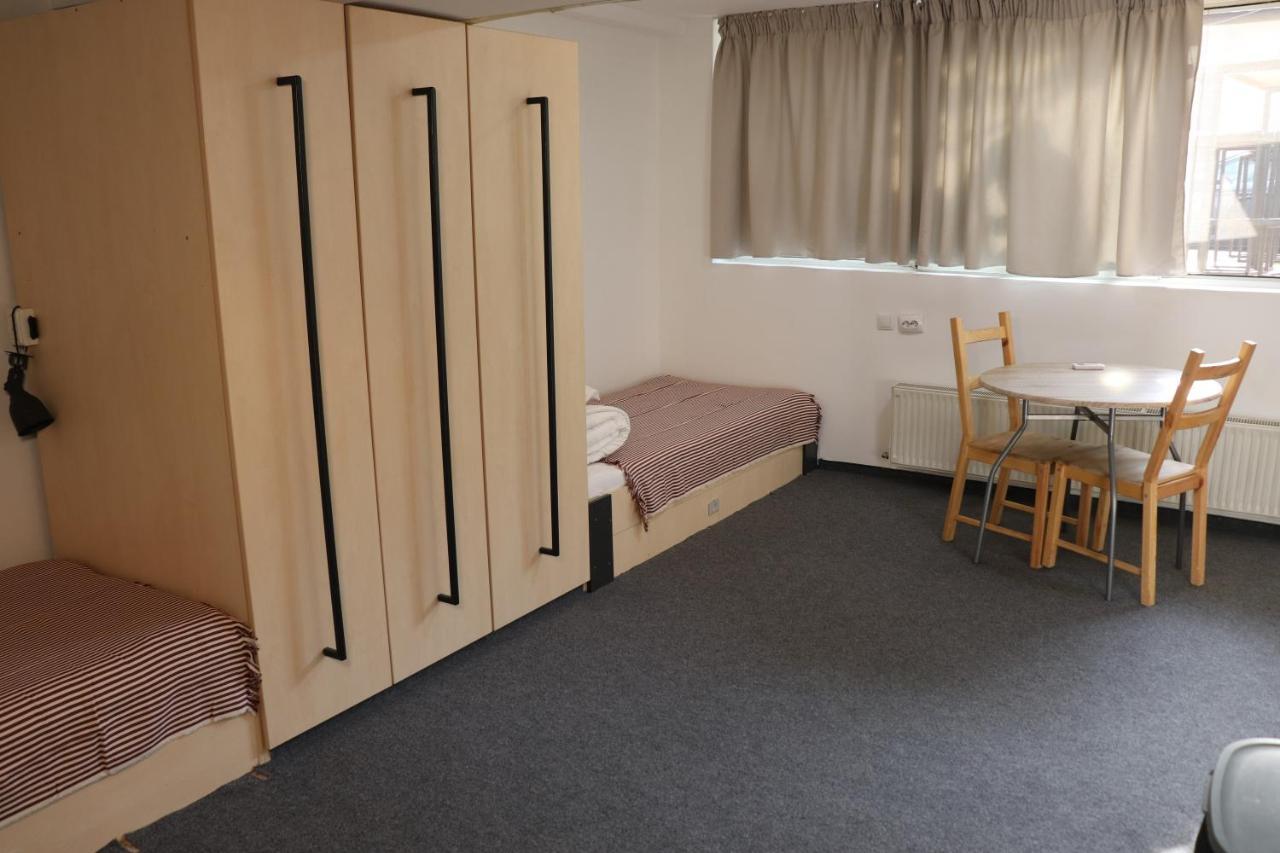 Omega House Hotel Бухарест Номер фото